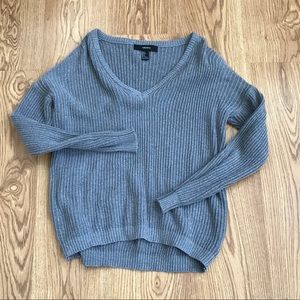 Forever21 Gray v-neck sweater tunic size small